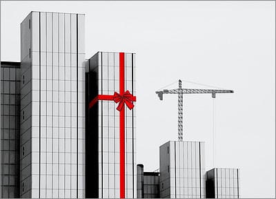 Buildings w Crane
